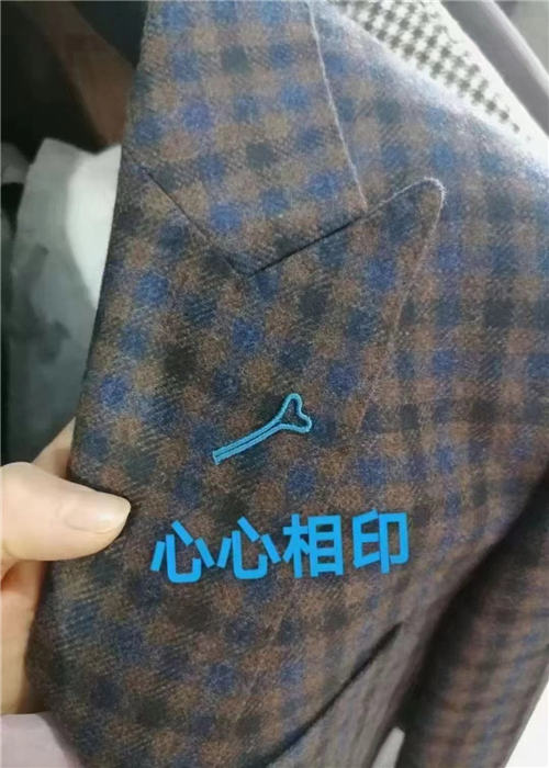 南京職業裝(zhuāng)定制